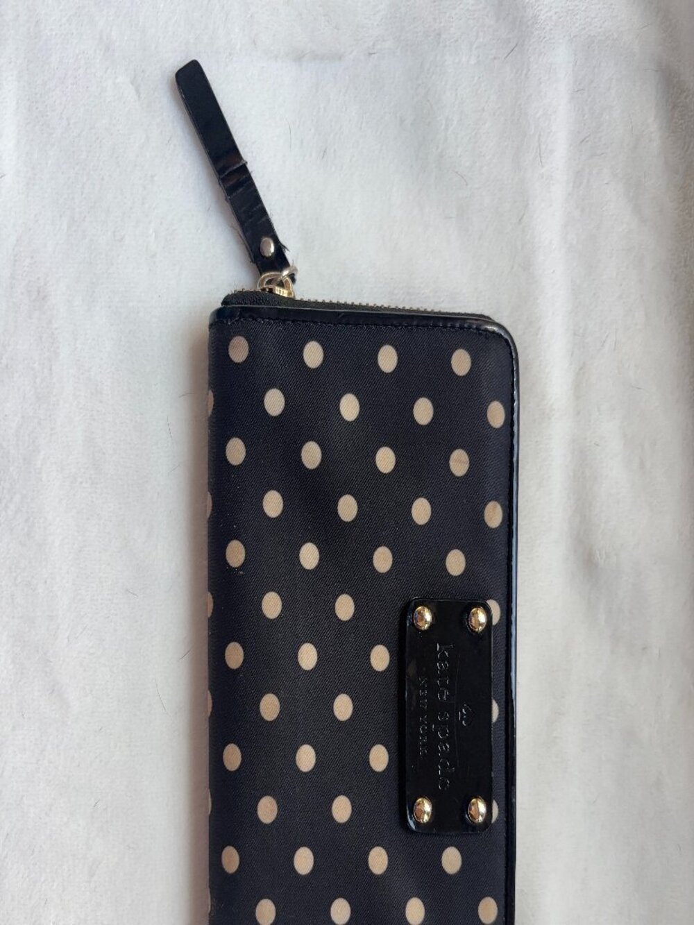 Black and White Kate Spade Polka Dot Zip Around wallet